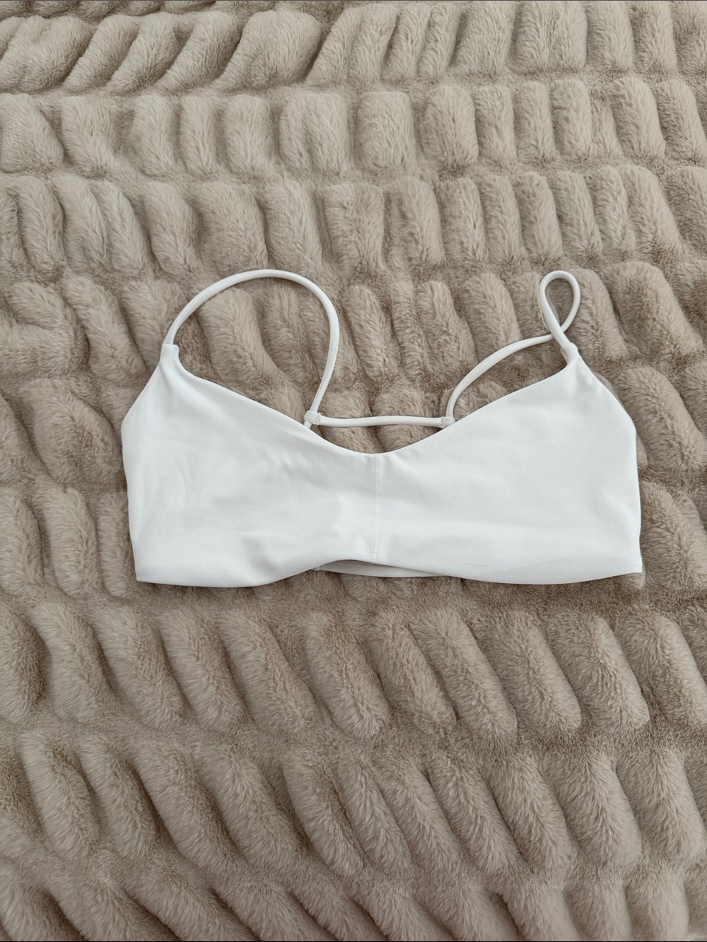 Vuori White Strappy Lightweight Bralette